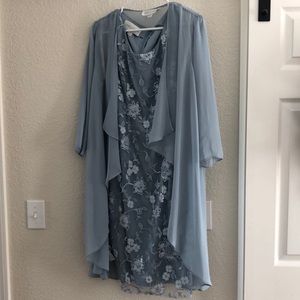 Blue Oleg Cassini size 12 dress with shawl. Never worn.